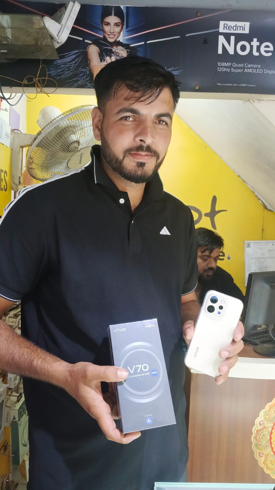 vivo v70 image
