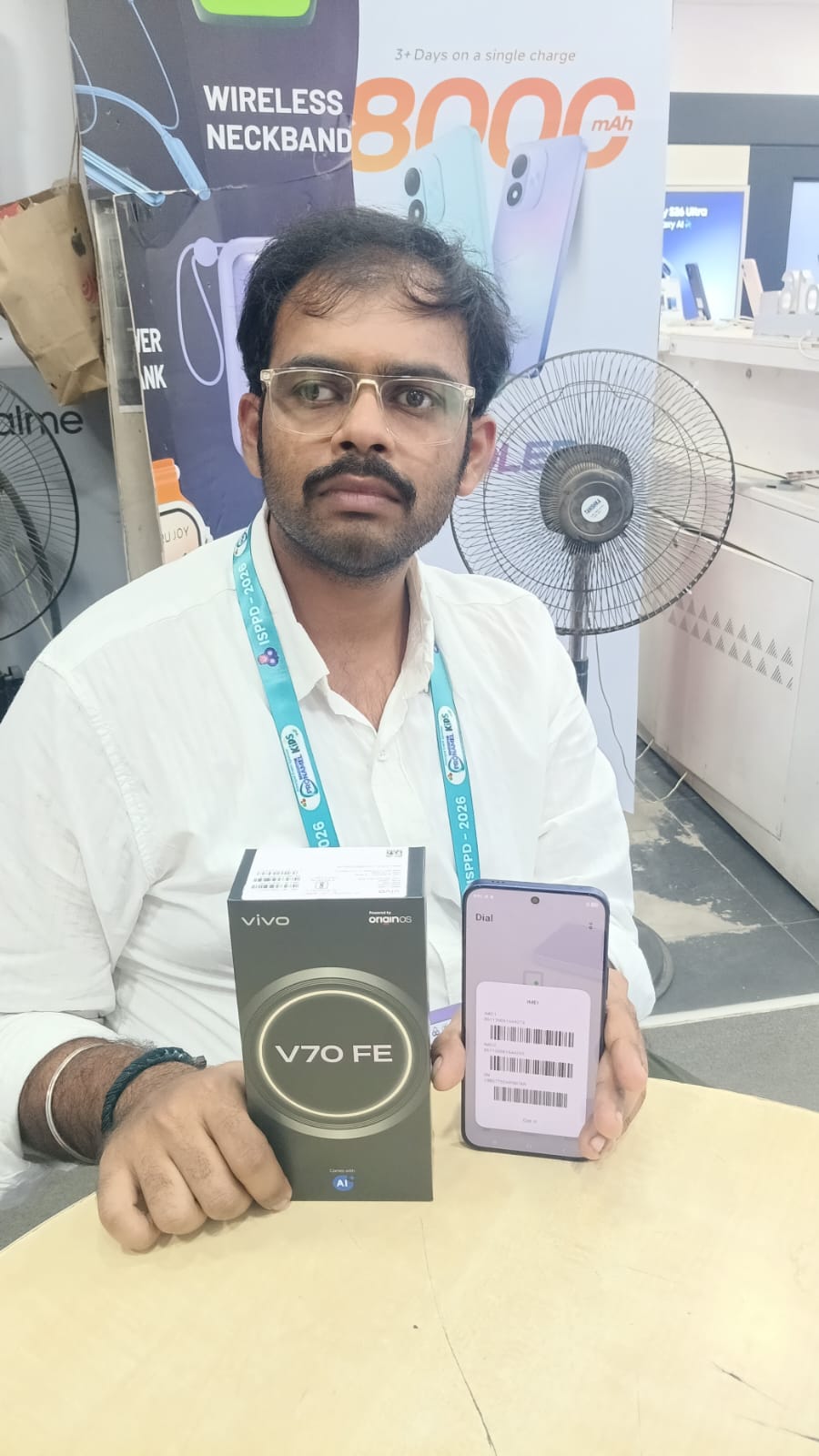 vivo v70 custmer picture