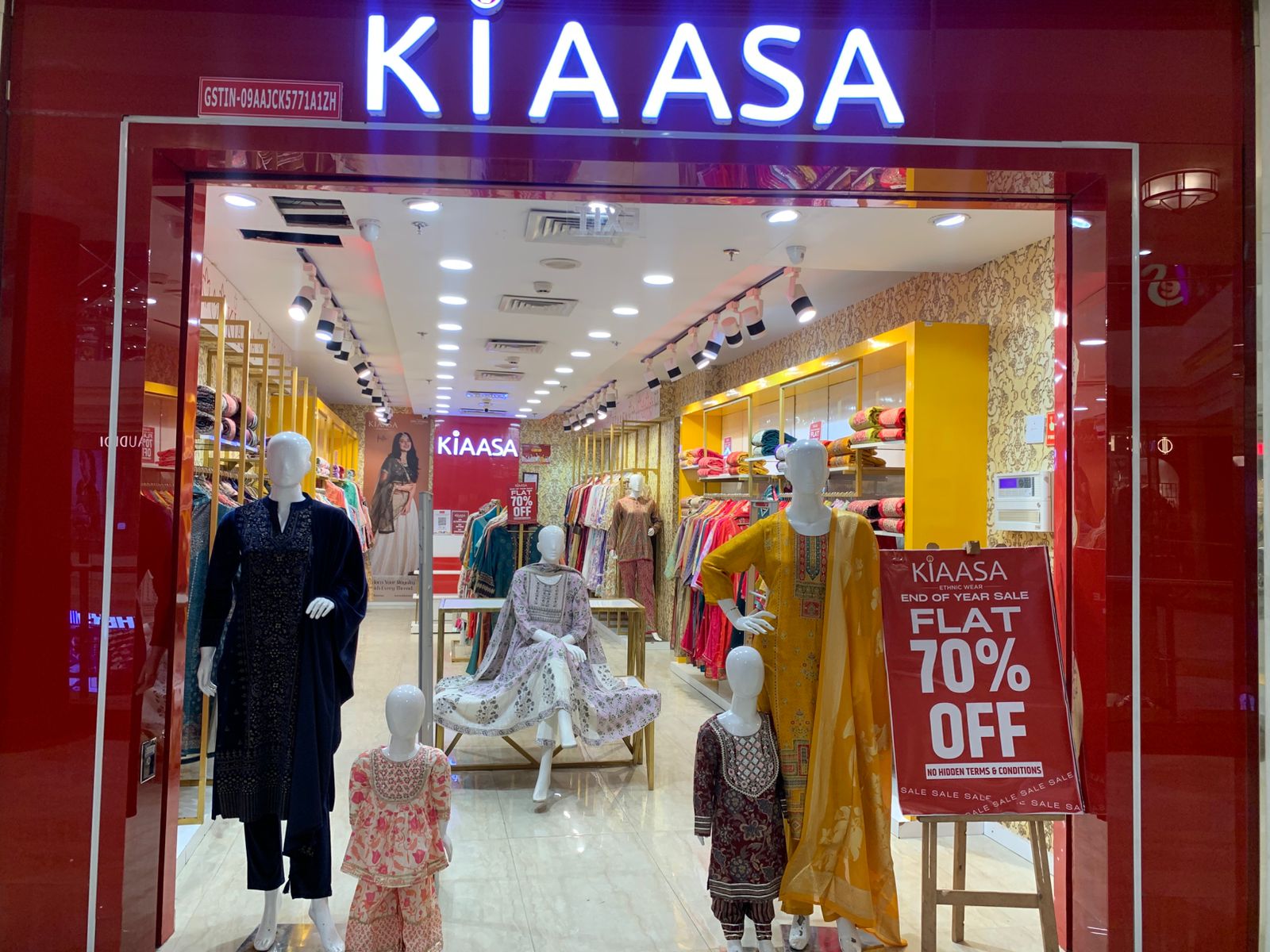 phoenix palassio lucknow