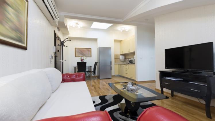 Designer Laminate Surfaces: How to Achieve the Look of Natural Materials