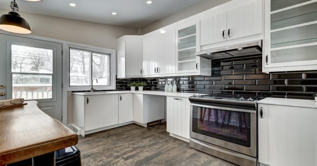 Avoid these 4 mistakes while designing a kitchen