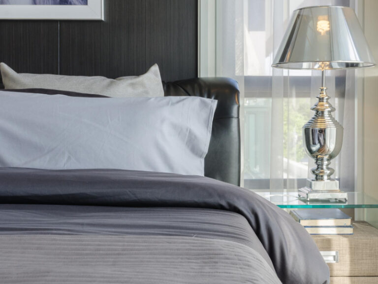 Pros and cons of acrylic laminates