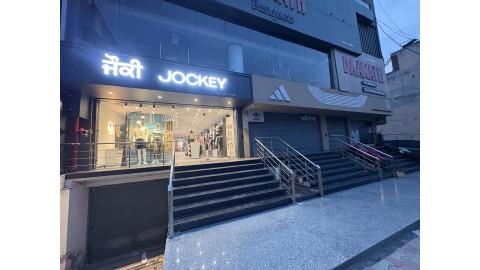 Gallery Image 1