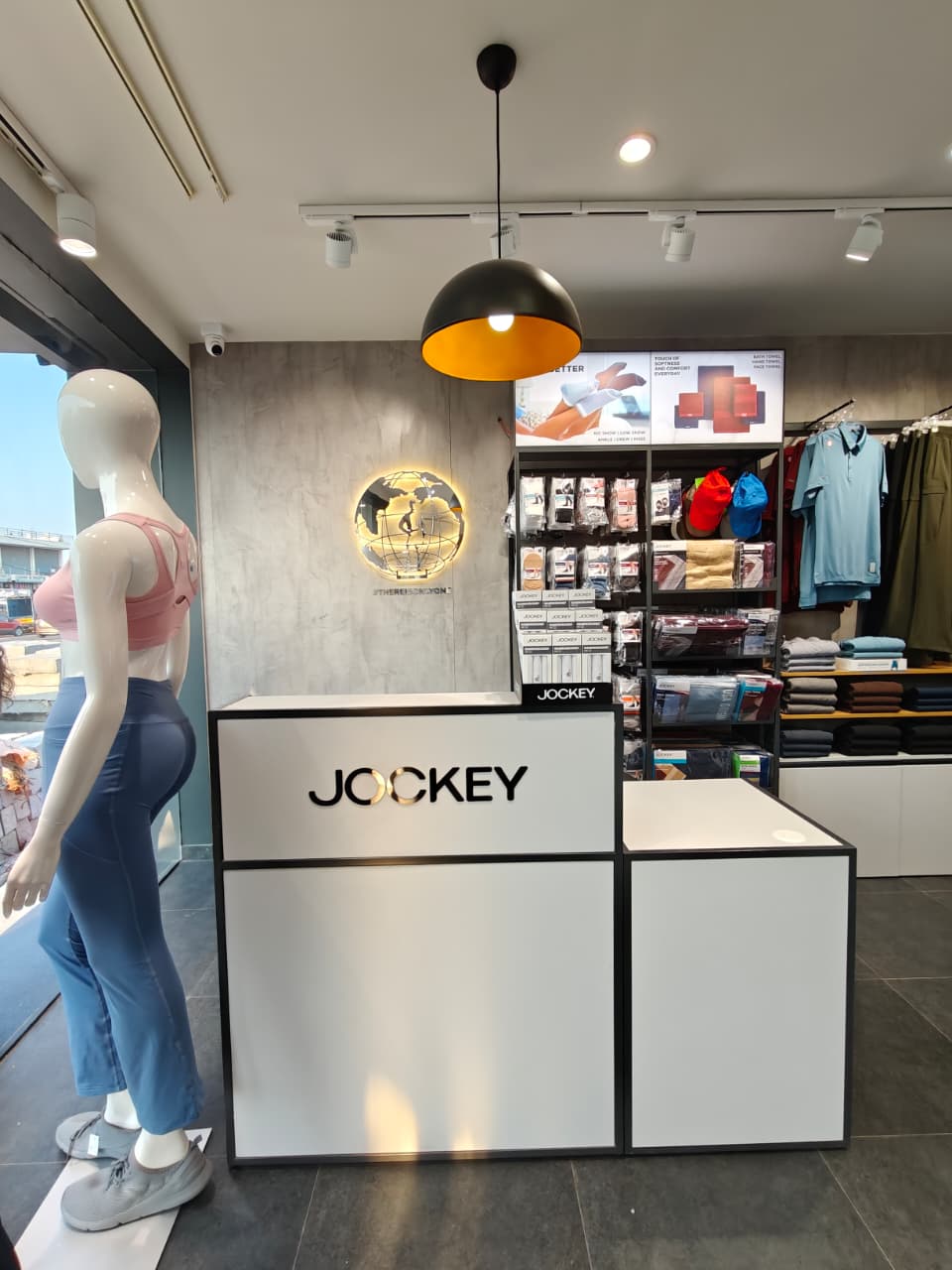Gallery Image 13