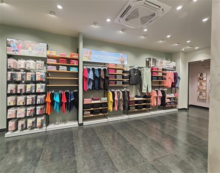 Gallery Image 19