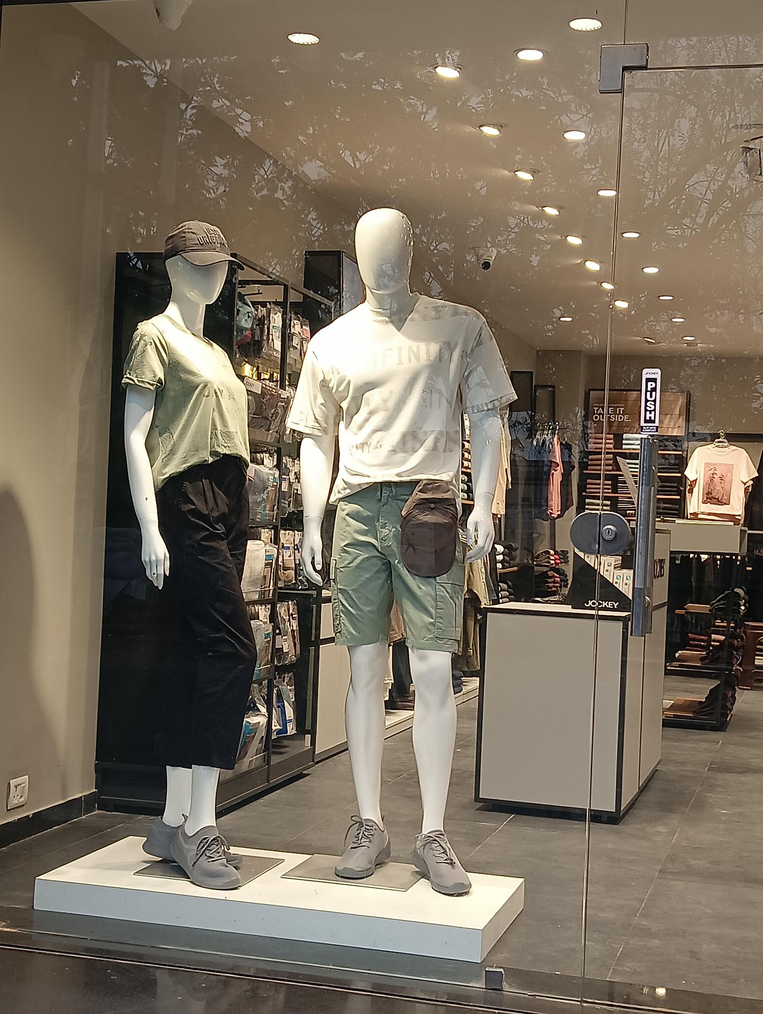 Gallery Image 12