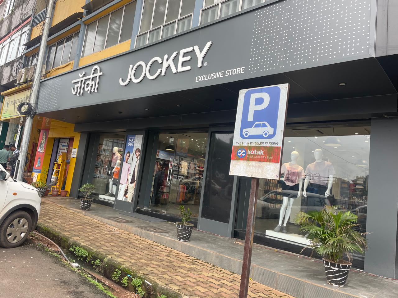 Gallery Image 16