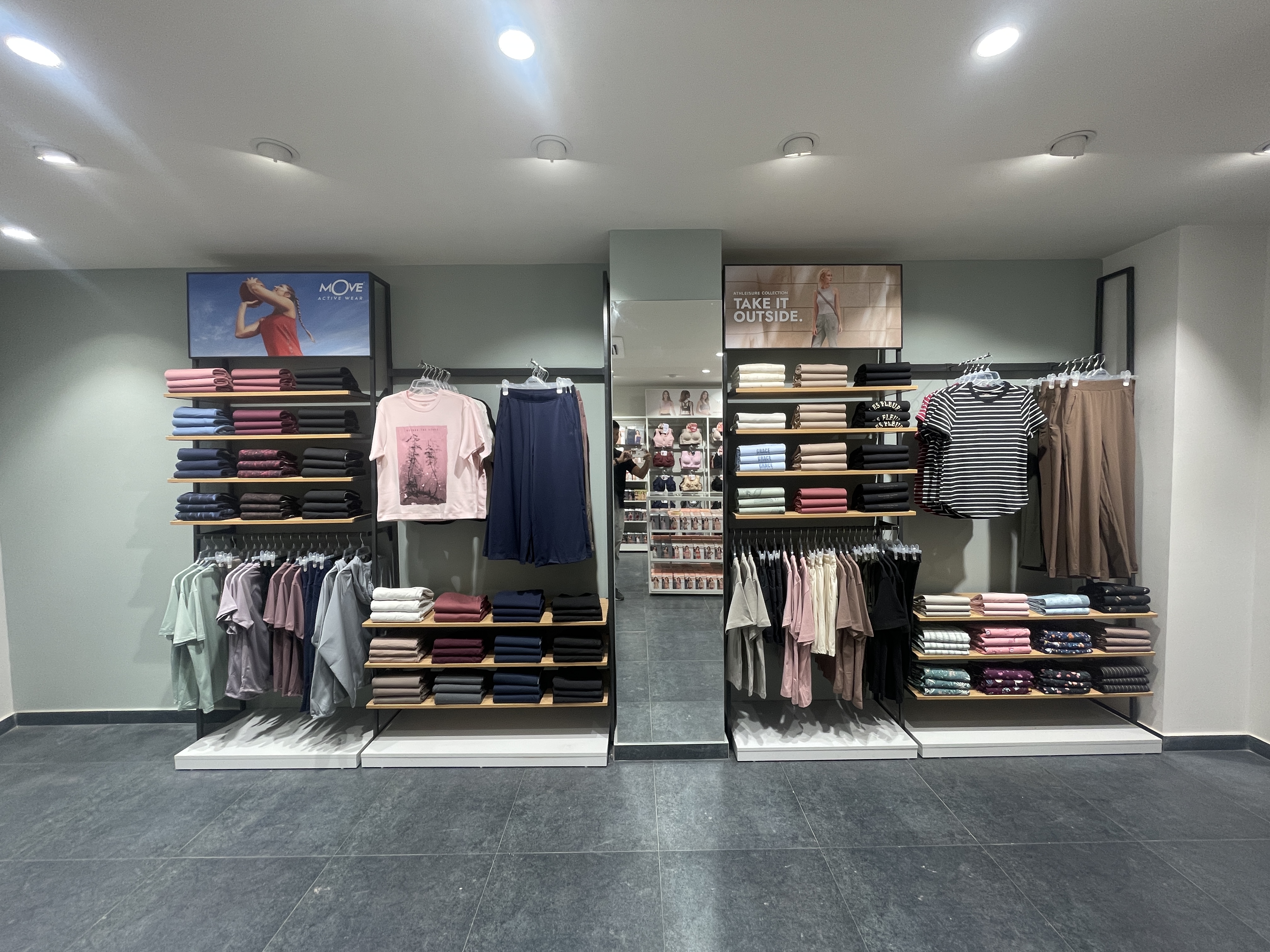 Gallery Image 16