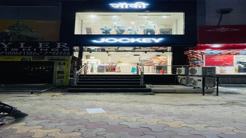 Gallery Image 1
