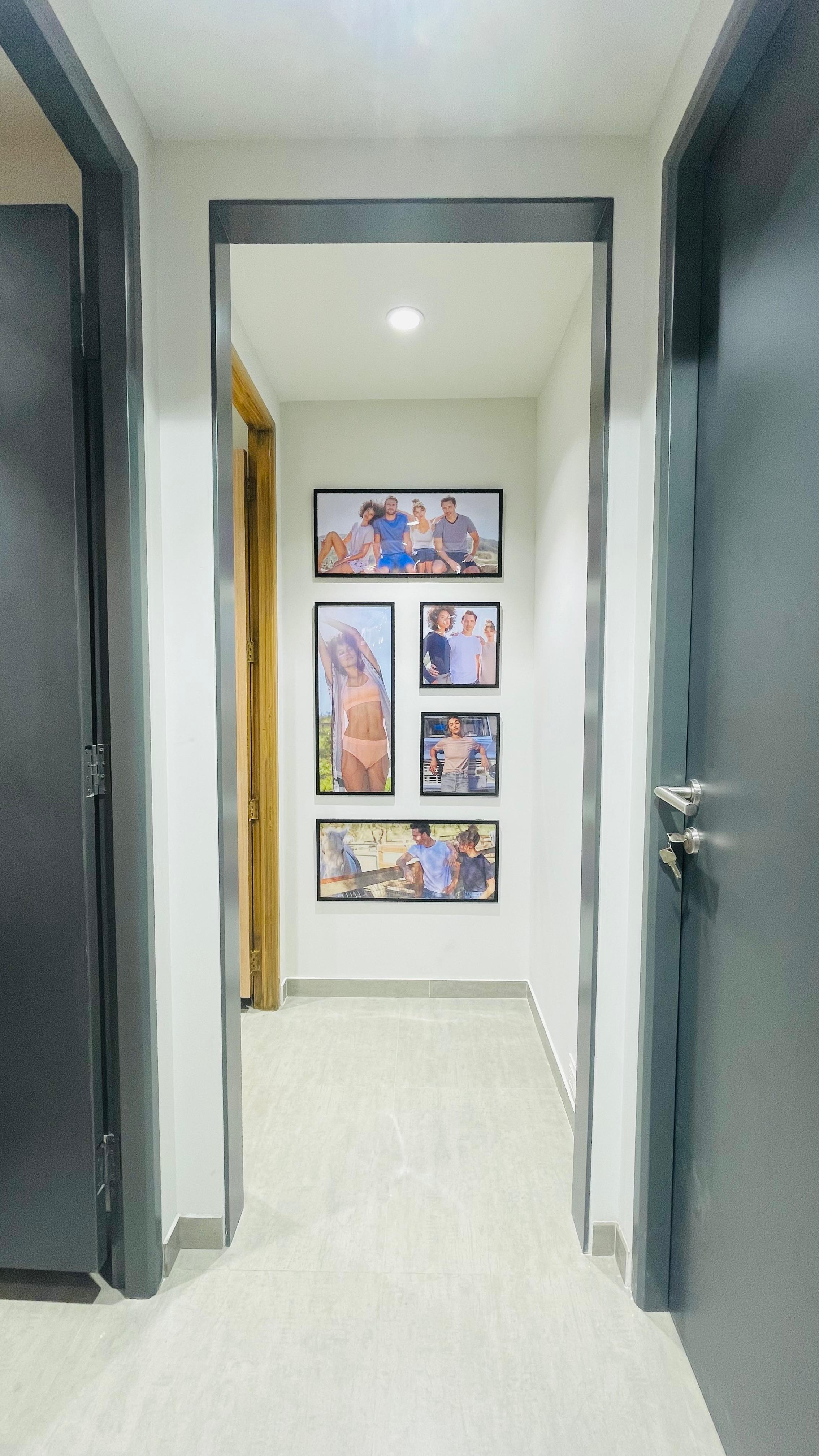 Gallery Image 16