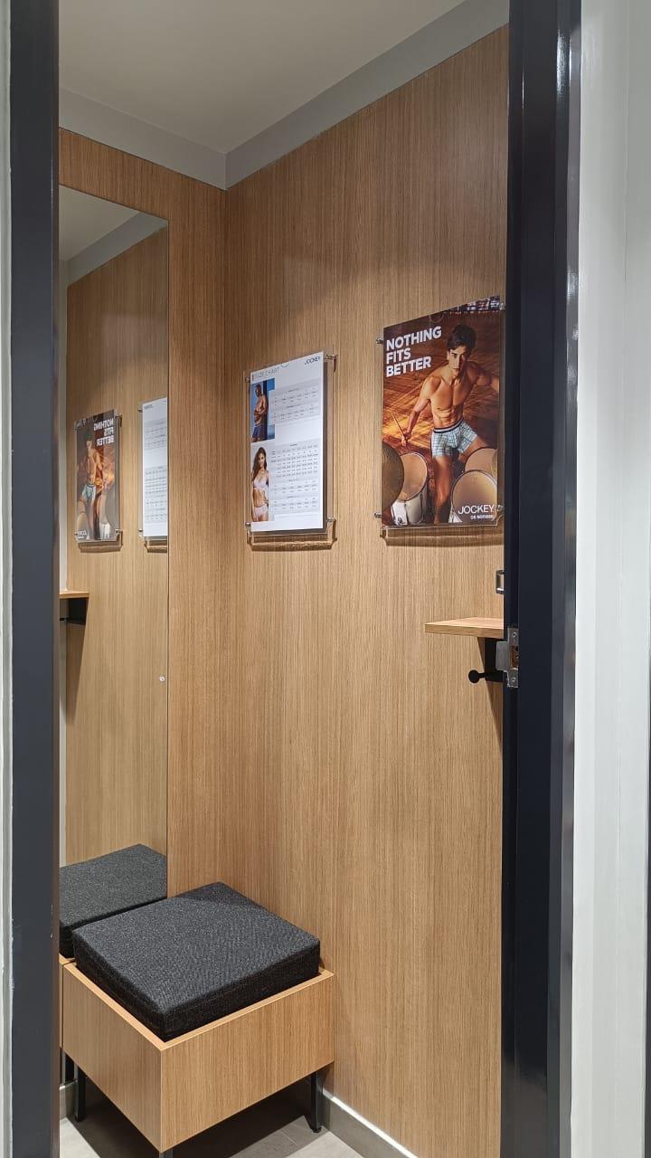 Gallery Image 12